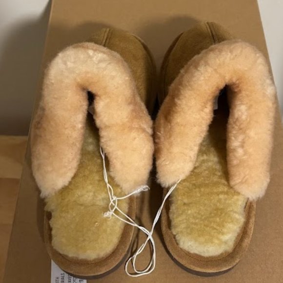 NWOT SOX TAB Furry Clog Slippers Indoor/Outdoor Fur Lining Tan Suede - Picture 2 of 4